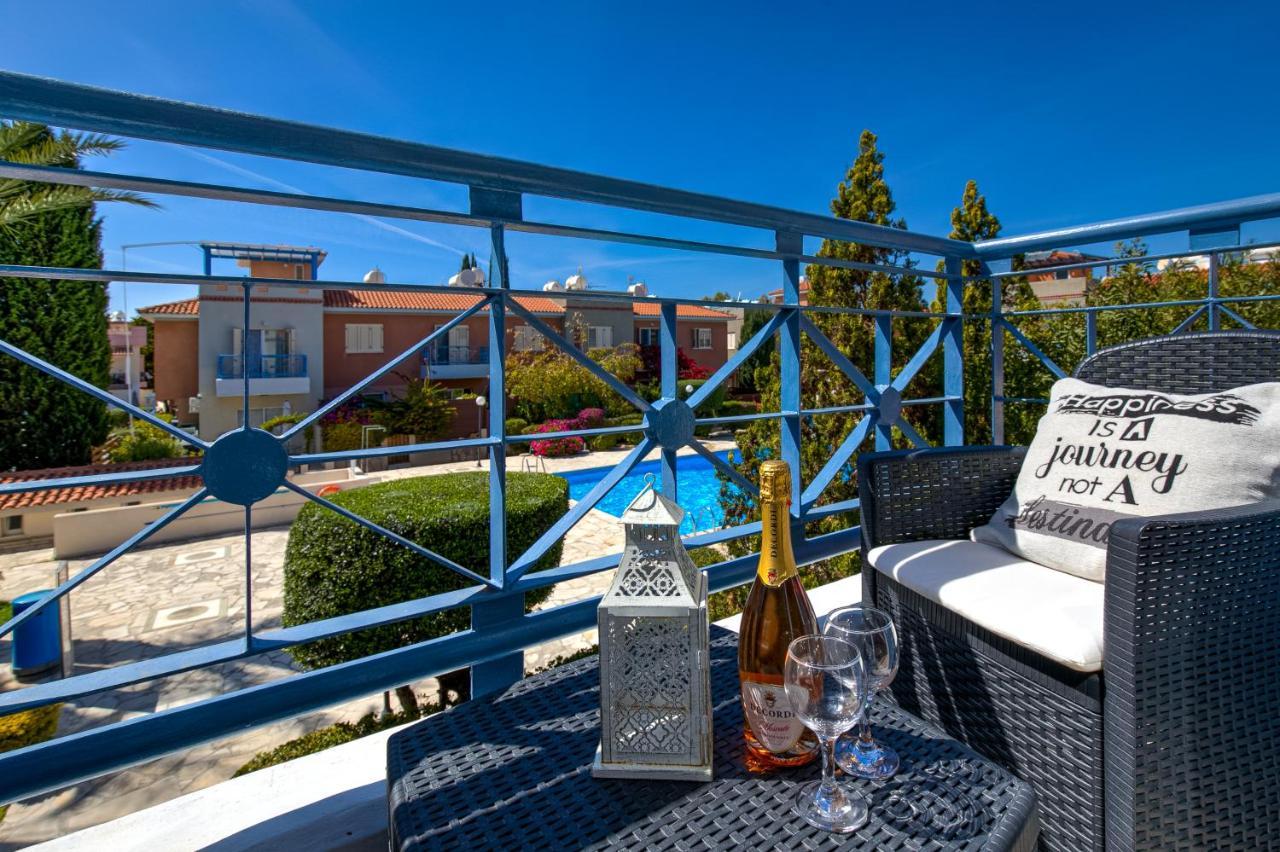 Antonia'S Palace Rooftop Jacuzzi Stunning View Paphos Exterior foto